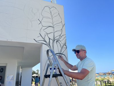 Watch Anita Kuipers's leaked NSFW photo on TwXstars