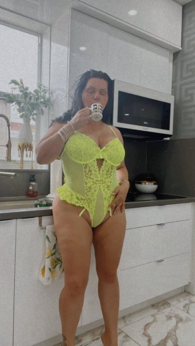 Watch Angelina Castro's leaked NSFW photo on TwXstars