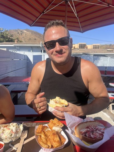 Watch Danny Mountain INC.'s leaked NSFW photo on TwXstars