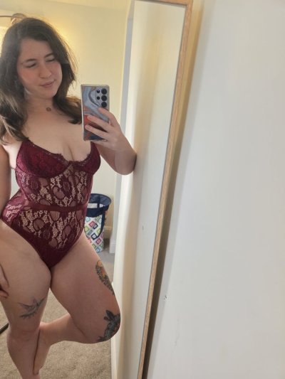 Watch Lotus 🪷's leaked NSFW photo on TwXstars