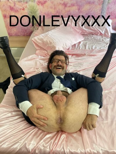 Watch Joel Someone's leaked NSFW photo on TwXstars