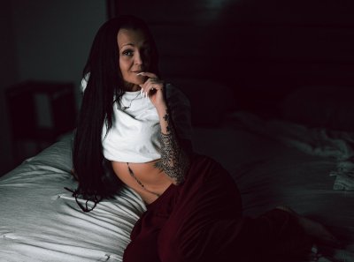 Watch Johnny Sparxxx's leaked NSFW photo on TwXstars