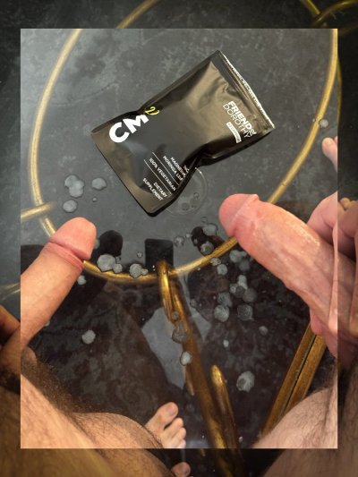 Watch Paul and Dean's leaked NSFW photo on TwXstars