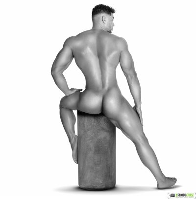 Watch Hayden Monteleone's leaked NSFW photo on TwXstars