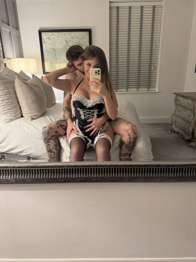 Watch Kiki Daniels's leaked NSFW photo on TwXstars