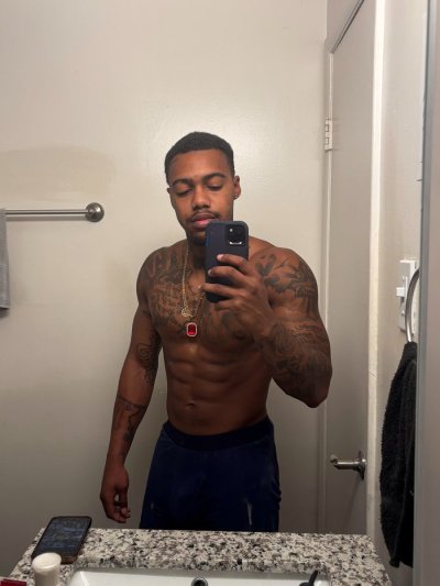 Watch @Dom2Timez_'s leaked NSFW photo on TwXstars