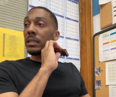 Watch your fave kuya 🇵🇭's leaked NSFW photo on TwXstars