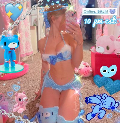 Watch ꙳♡ Mary ♡꙳'s leaked NSFW photo on TwXstars