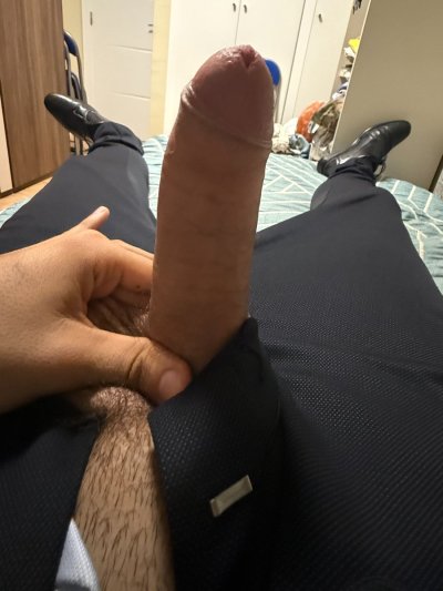 Watch Liam Harding 500k's leaked NSFW photo on TwXstars