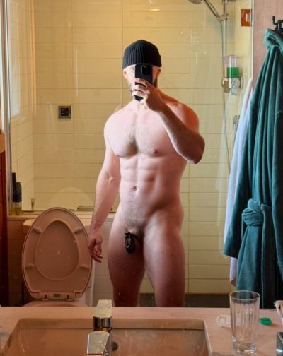 Watch MAXXX SHADOW's leaked NSFW photo on TwXstars