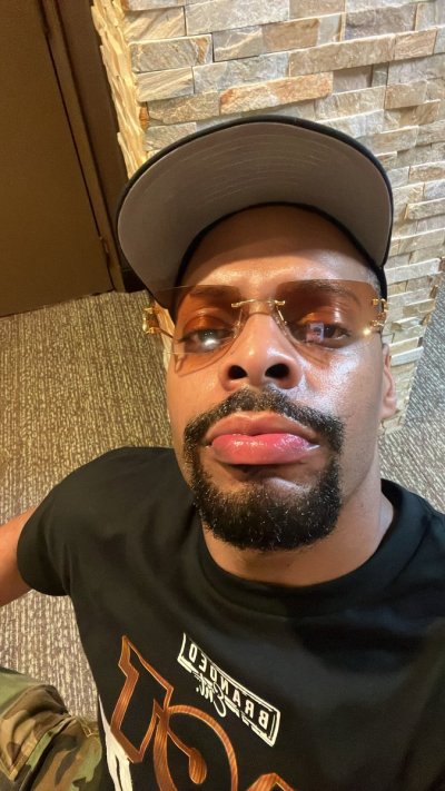 Watch Kc.'s leaked NSFW photo on TwXstars