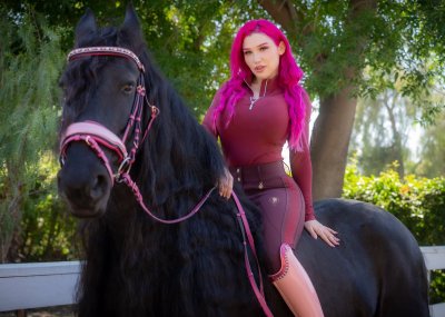 Watch Lily Lou 💕's leaked NSFW photo on TwXstars