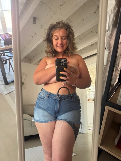 Watch Proxy Paige's leaked NSFW photo on TwXstars