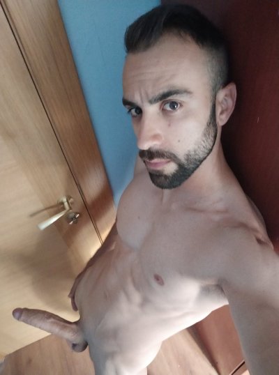 Watch Magic Javi's leaked NSFW photo on TwXstars