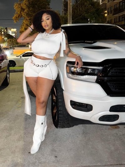 Watch 🇳🇬Eze Nwanyi Ifeoma ✨'s leaked NSFW photo on TwXstars