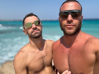 Watch NICOLA VENEZIANO's leaked NSFW photo on TwXstars