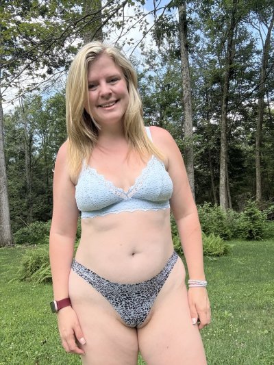 Watch tightpixienurse❤️'s leaked NSFW photo on TwXstars