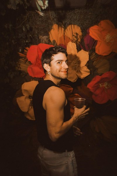 Watch Andres Gudiño CDMX's leaked NSFW photo on TwXstars