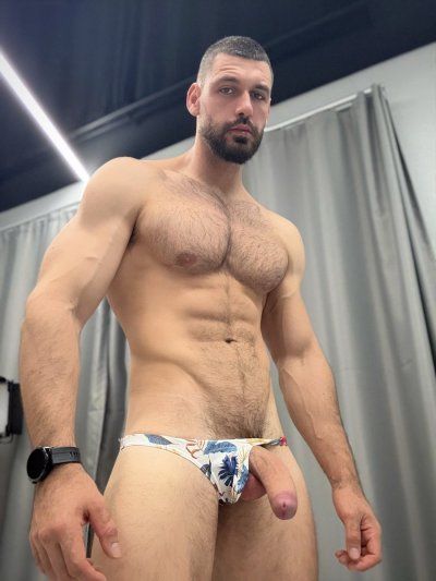 Watch Webcam Bros's leaked NSFW photo on TwXstars