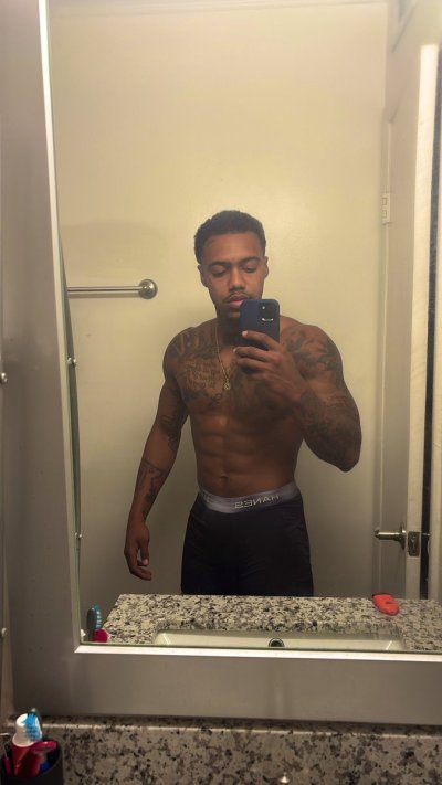 Watch @Dom2Timez_'s leaked NSFW photo on TwXstars