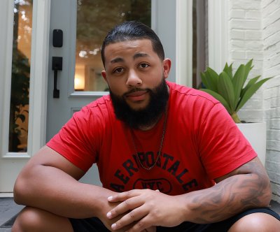 Watch The Lion!🦁's leaked NSFW photo on TwXstars