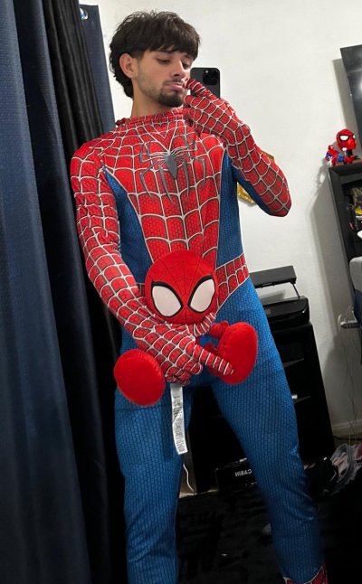 Watch polansky's leaked NSFW photo on TwXstars