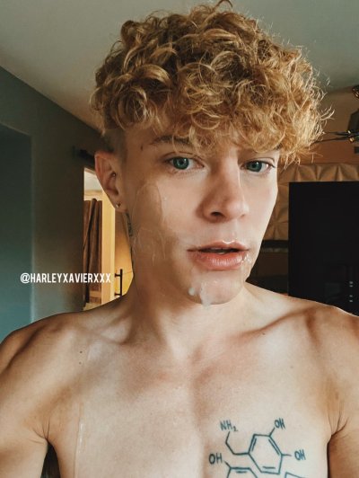 Watch HarleysLame's leaked NSFW photo on TwXstars