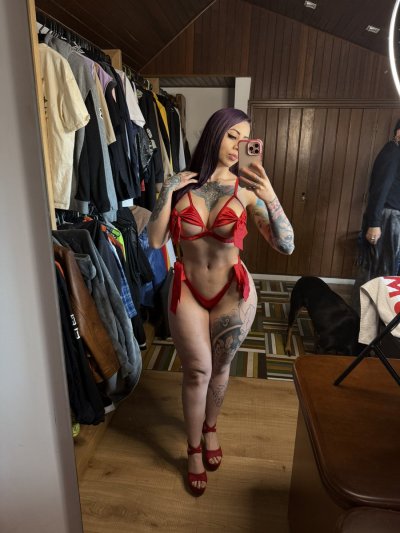 Watch foreronury's leaked NSFW photo on TwXstars