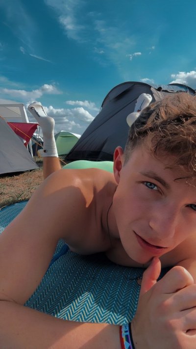 Watch TheJanAndOnly 🥵's leaked NSFW photo on TwXstars