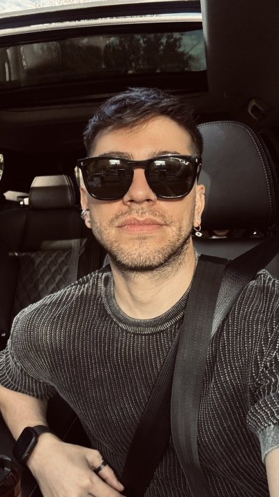 Watch Andres Gudiño CDMX's leaked NSFW photo on TwXstars