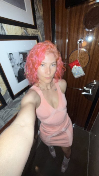 Watch Stella Skye's leaked NSFW photo on TwXstars