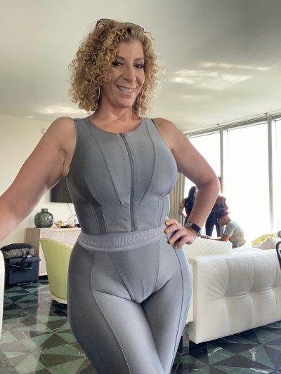 Watch Sara Jay Official's leaked NSFW photo on TwXstars