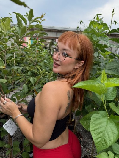 Watch Emma Magnolia's leaked NSFW photo on TwXstars