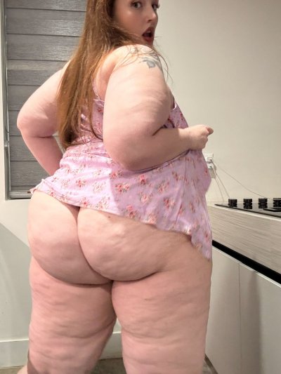 Watch mia ✨'s leaked NSFW photo on TwXstars