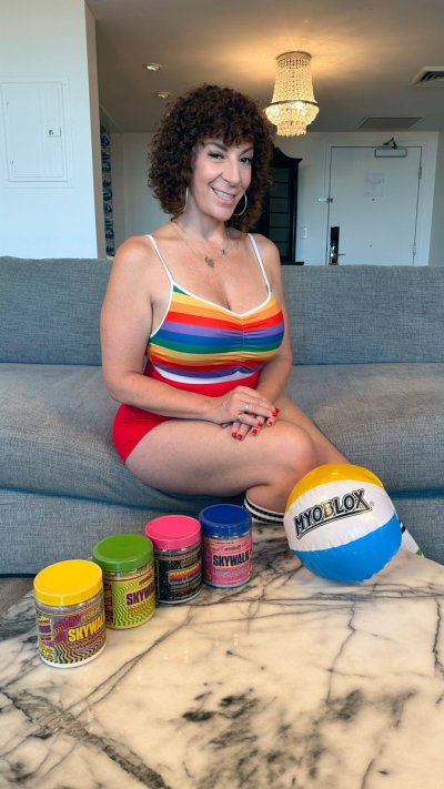 Watch Sara Jay Official's leaked NSFW photo on TwXstars