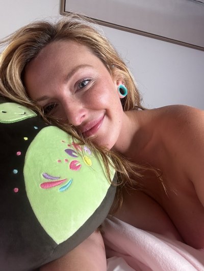 Watch Gabby Stone's leaked NSFW photo on TwXstars