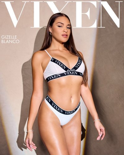 Watch VIXEN's leaked NSFW photo on TwXstars